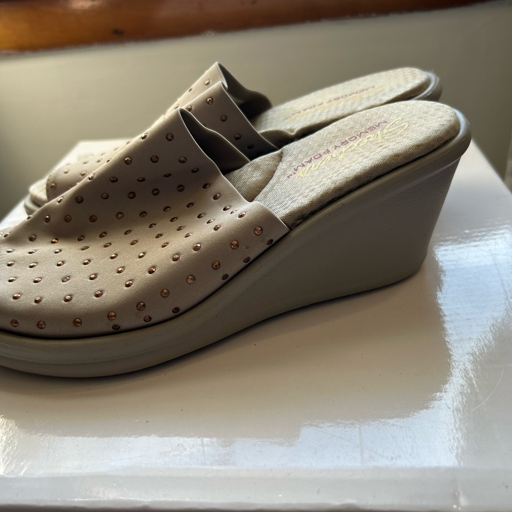 Skechers Taupe Wedge Sandals